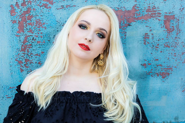 Szőke Niki Junior Príma-díjas magyar jazzénekesnő